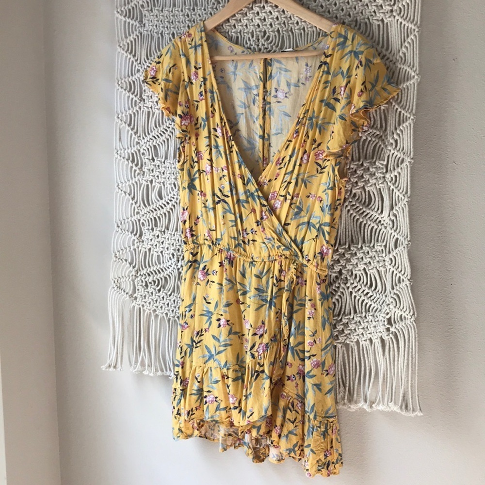 American eagle size medium romper shorts dress